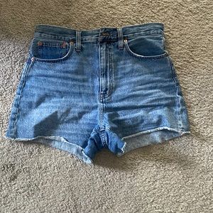 Highwasted Jean Shorts